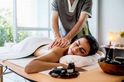 Acalme a Mente, Alivie o Corpo: Sua Massagem Terapêutica e Relaxante Chega em Casa, em Nova Mutum-MT