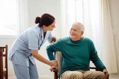 Alívio para o Coração, Cuidado Profissional para Quem Você Mais Ama: Cuidador de Idosos em Nova Mutum