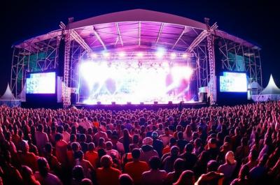 Aluguel de Palcos e Estruturas em Nova Mutum: Seu Evento Brilhando com Segurança e Expertise Local