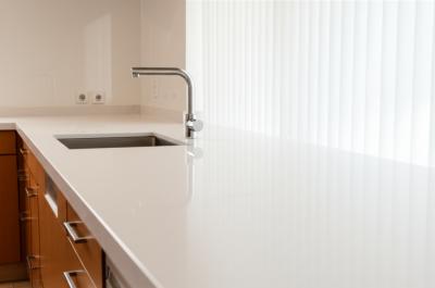 Chega de Dor de Cabeça na Cozinha! Instalação de Pias e Bancadas em Nova Mutum é Com Quem Entende de Verdade.