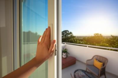 Sua Porta ou Janela em Nova Mutum te Dando Dor de Cabeça? Conforto, Segurança e Paz de Volta!